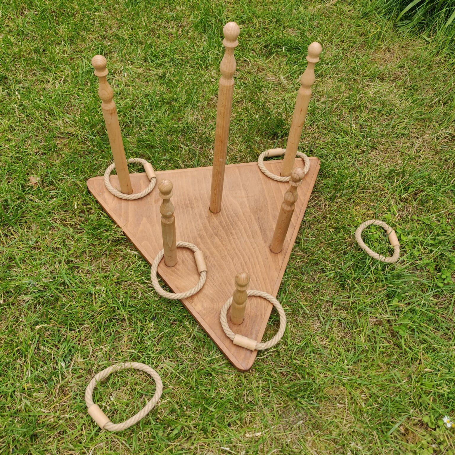 Lancer d'anneaux triangle